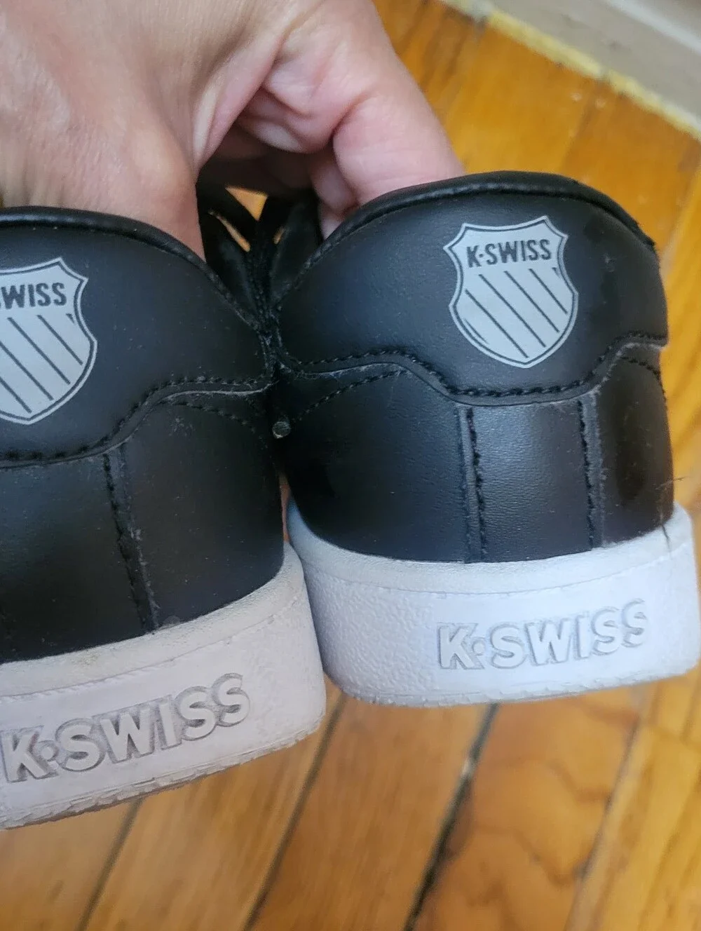 K-Swiss Classic VN Black White Leather Sneakers Kids Size 4 Women 5.5